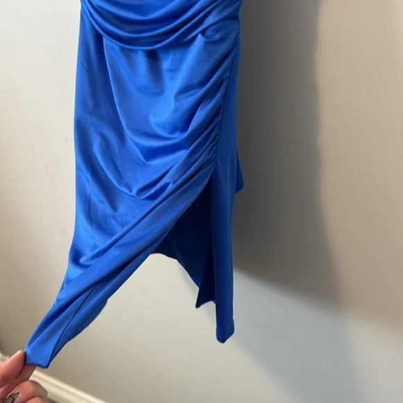 Lucy In The Sky Melina Bodycon Side Slit Dress in Blue - Picture 5 of 13